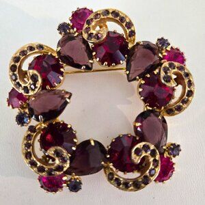 Vintage Rhinestone Pin Brooch